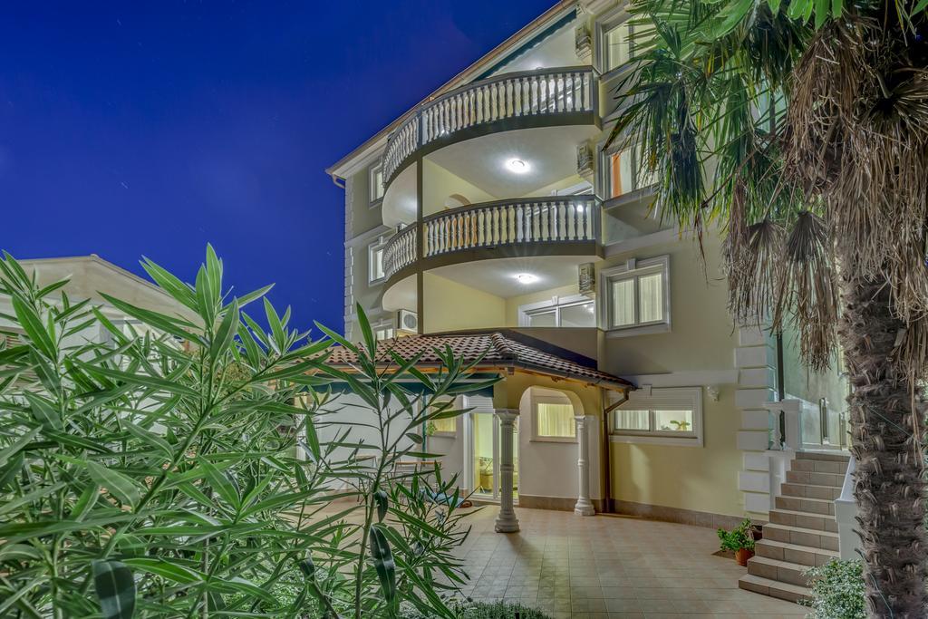 Apartments Villa Maria 크리크베니카 외부 사진